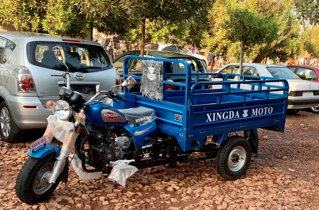 Moto tricycle marque XINGDA